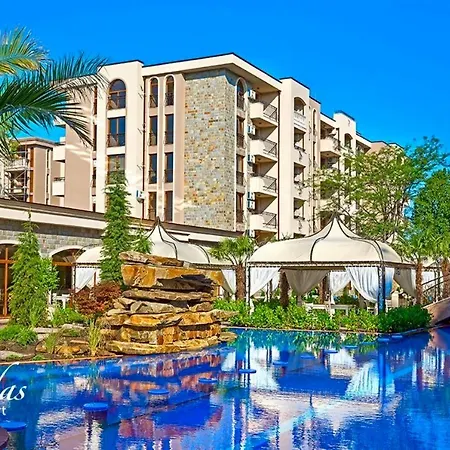 Apartment студио каскадас а8 *