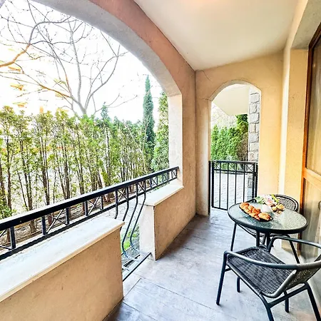 Apartment студио каскадас а8 *